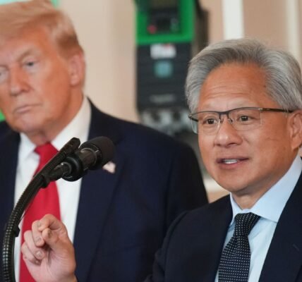 ترامب نفيديا ، AMD China CHIP REVENEA DEAP الآثار المترتبة