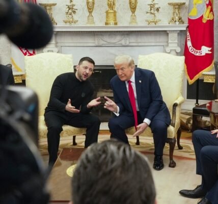 القادة الأوروبيون للانضمام
