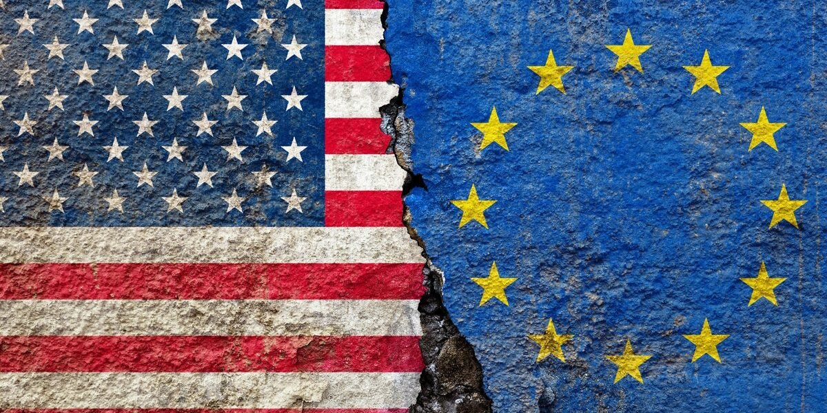 الولايات المتحدة والاتحاد الأوروبي تجسد الالتزامات التجارية بموجب صفقة إطار جديدة. إليك ما هو موجود في الاتفاق.