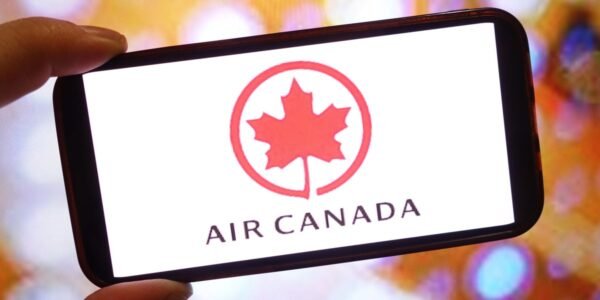تبدأ Air Canada في إلغاء الرحلات قبل الإضراب المحتملة من قبل مضيفات الطيران
