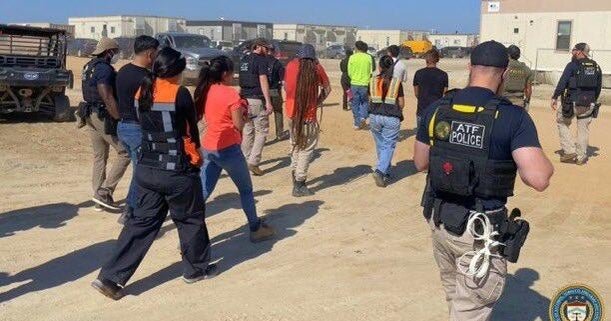 475 شخص احتجزوا في جورجيا هيونداي غارة من الجليد ، والوكالات الأخرى ، كما يقول المسؤولون