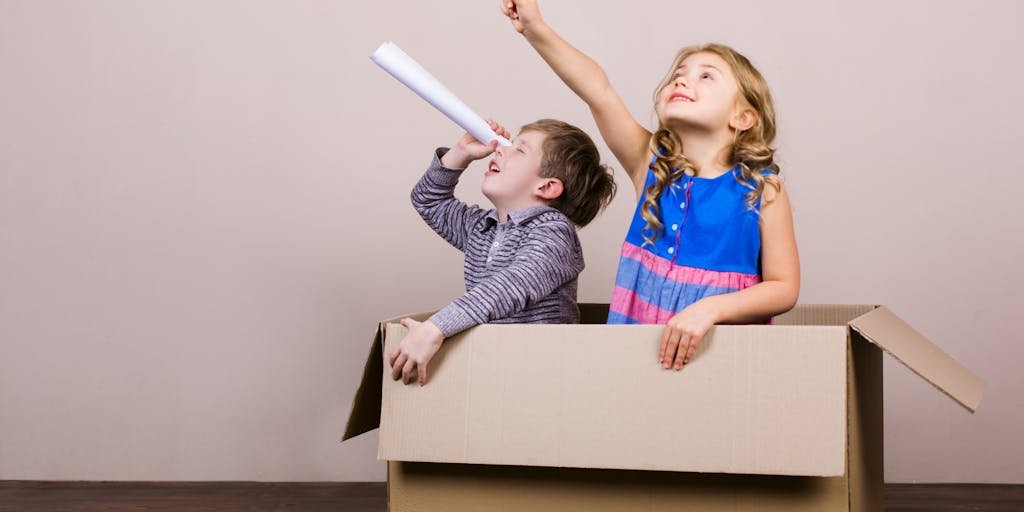 عندما لا يعد الصندوق قلعة: استعادة العجائب في عالم مليء بالشاشة عندما لا يعد الصندوق قلعة: استعادة العجائب في عالم مليء بالشاشة